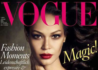 Joan Smalls pose nue dans le magazine Vogue allemand