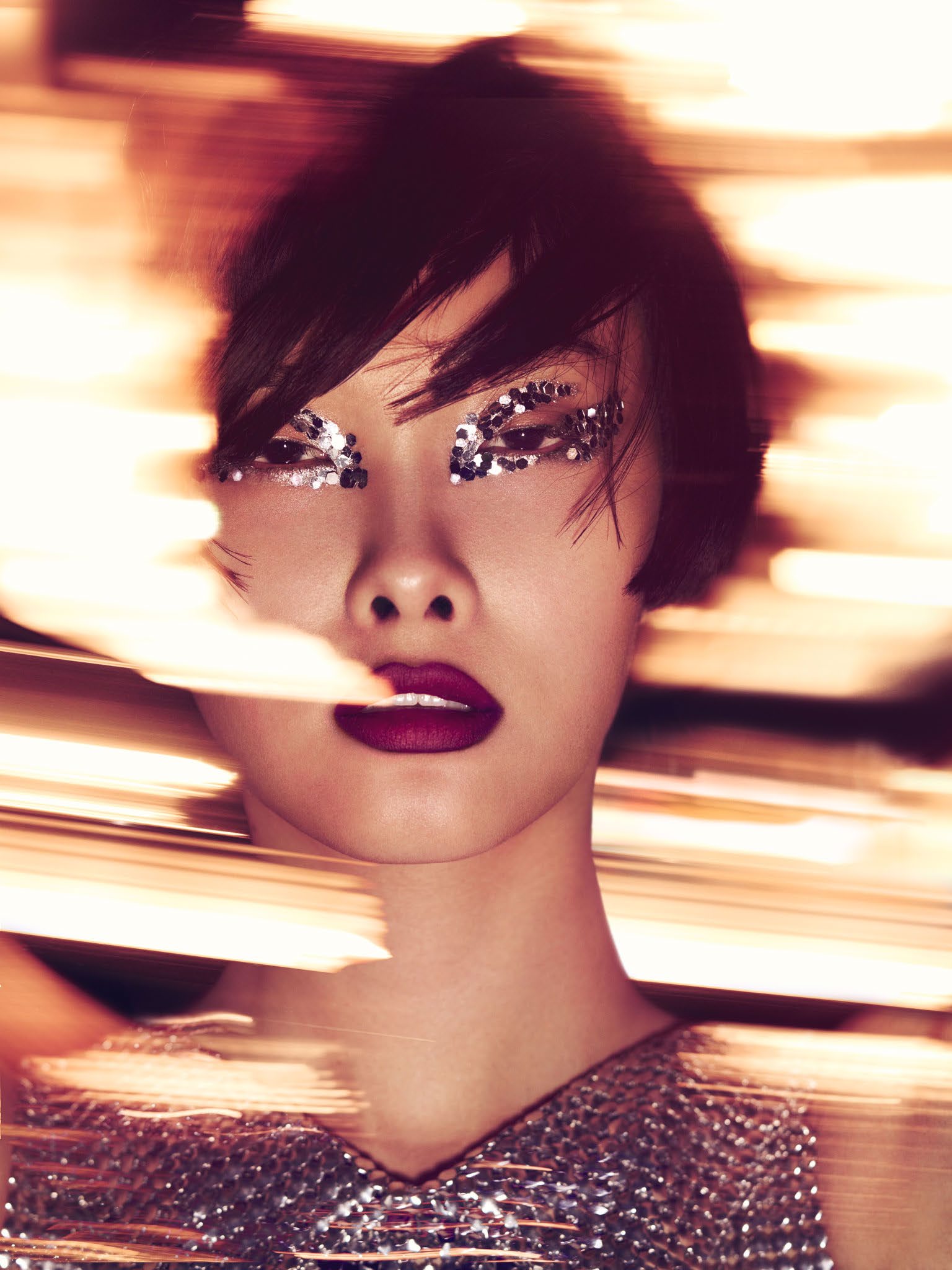 Ji Young Kwak pose pour Vogue china de Janvier 2014 006