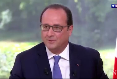 François Hollande raconte sa nuit torride passée avec Angela Merkel