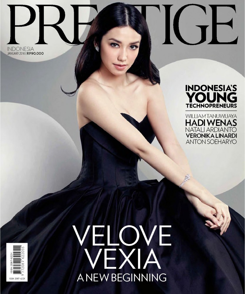 Velove Vexia pose pour le magazine Prestige Indonésien
