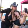 Lacey Wildd veut les plus gros seins du monde