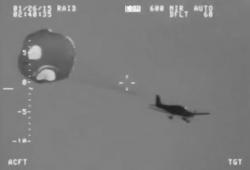 Un pilote sauvé par le parachute de son avion